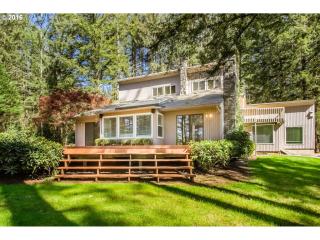 30201 Stauffer Rd, Camas, WA 98607-8969