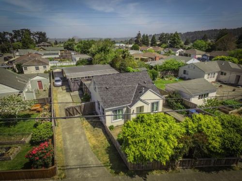 1202 Sunset Ave, Arcata, CA 95521-5344