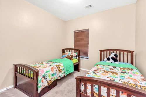 843 Honeysuckle Vine Dr, Richmond TX 77469-4800 exterior