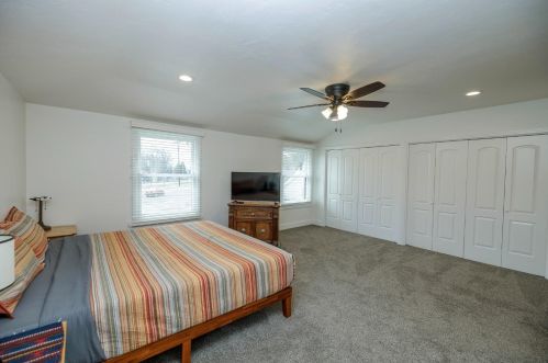 1267 Canal Dr, Turlock CA  95380-4159 exterior