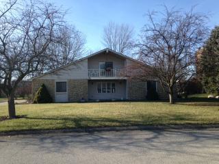 1392 Valhalla St, Upland IN  46989-9003 exterior