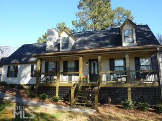 475 Sharon Way, Loganville, GA 30052-2366