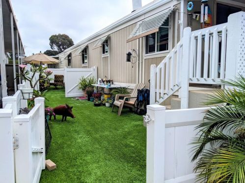 135 Beechwood Ln, Oceanside, CA 92054-5453