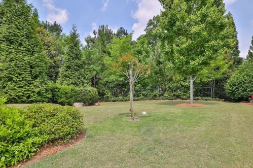 3573 Brookleigh Ln, Atlanta GA  30319-2219 exterior