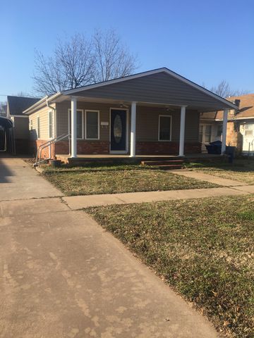 1013 Moses St, Cushing, OK 74023-3522