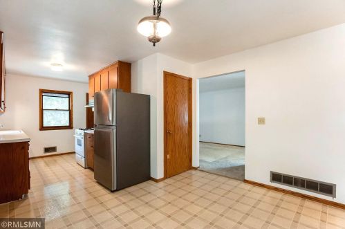 1260 Clarence St, Saint Paul MN  55106-2062 exterior