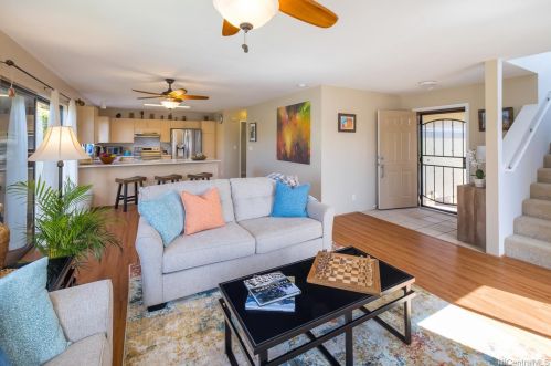 95-1049 Keehau St, Mililani, HI 96789-0065