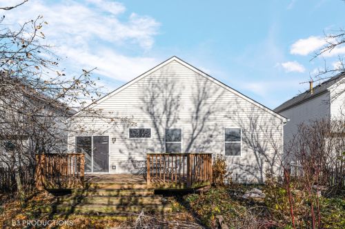 5760 Emerald Pointe Dr, Plainfield, IL 60586-6536