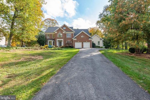 2407 Starcrest Dr, Silver Spring MD 20904-5459 exterior