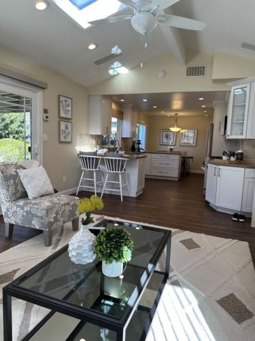 2073 La Orinda Pl, Concord CA  94518-3019 exterior