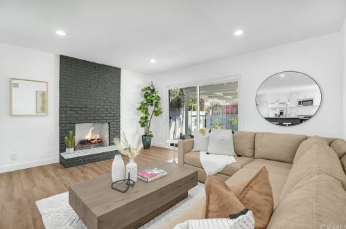 1048 Fairbrook Ln, Santa Ana CA  92706-1106 exterior