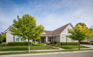 7138 Woodbury Ct, Pleasanton, CA 94566-3477