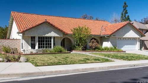 4207 Balcony Dr, Calabasas, CA 91302-6113