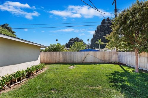 8170 Garfield St, Riverside CA  92504-3010 exterior