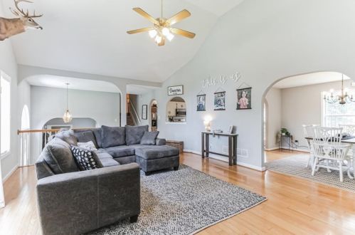 200 Kerry Dr, Big Canoe GA  30143-8378 exterior