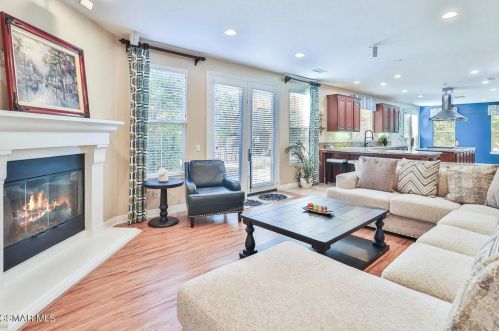 3961 Eagle Flight Dr, Simi Valley CA  93065-0222 exterior