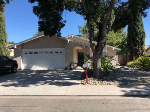 960 Joranollo Dr, Tracy, CA 95376-4843