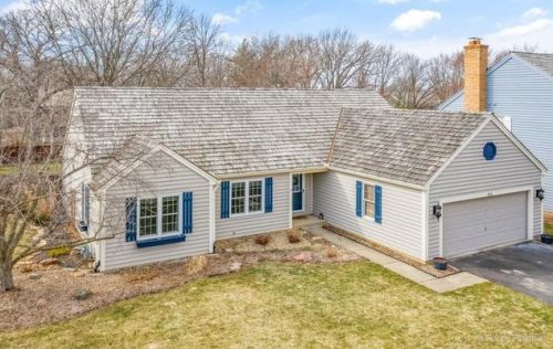 314 Pilgrims Path, Gurnee, IL 60031-3206