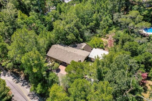 65 Upland Rd, San Rafael, CA 94904-2735