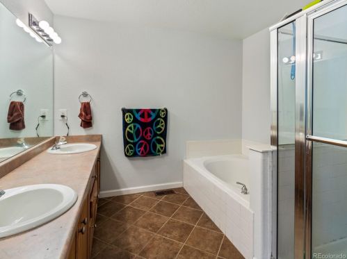 4451 Auckland Ct, Denver CO  80015-5643 exterior