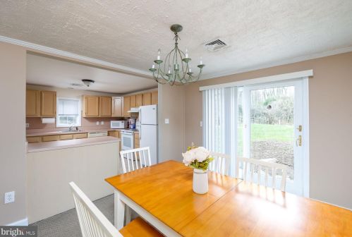 15 Delaware Ave, Trenton NJ  08628-2002 exterior