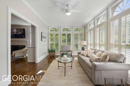 280 Cameron Ridge Dr, Atlanta GA  30328-4709 exterior