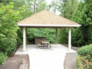 3928 Carman Dr, West Linn OR  97035-2471 exterior