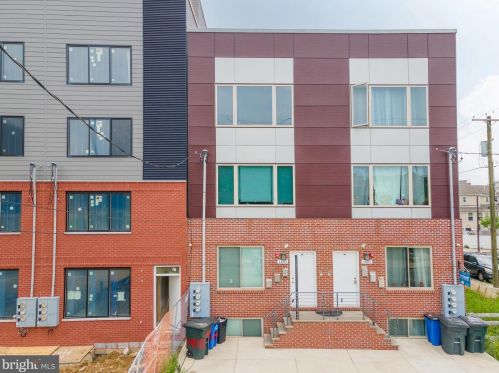 1405 8th St, Philadelphia, PA 19122-3501