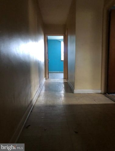 1814 22nd St, Philadelphia PA 19140-4703 exterior