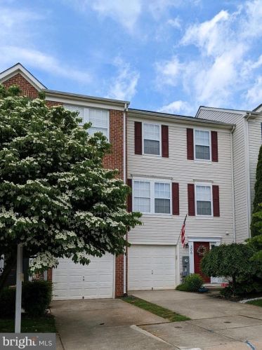 306 Betty Ct, Forest Hill, MD 21050-1645