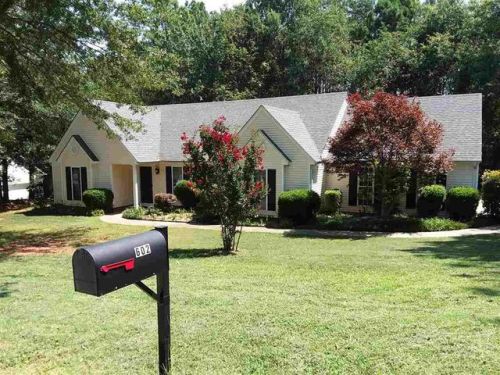 602 Brock St, Central, SC 29630-9289