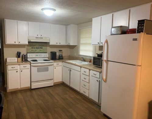 1114 Adrian Cir, Conyers GA  30094-5508 exterior
