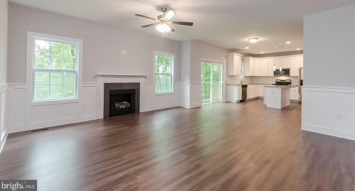 234 Speaks Ln, Harpers Ferry, WV 25425