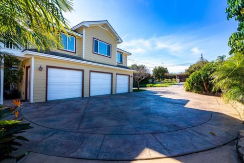 1237 Hymettus Ave, Encinitas, CA 92024-1745
