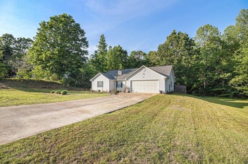 225 Mountain Rdg, Porterdale, GA 30016-7706