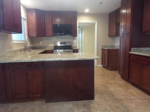 2704 Marseille Way, Stockton, CA 95209-2252