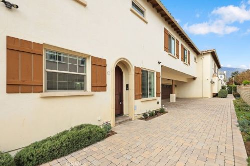 20 Alta St, Arcadia, CA 91006-6422