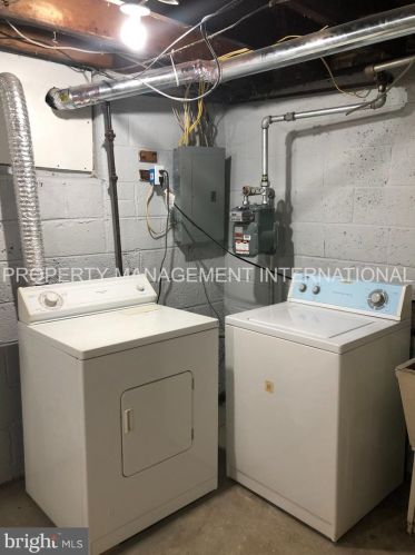 8519 Marsden St, Philadelphia PA  19136-2410 exterior