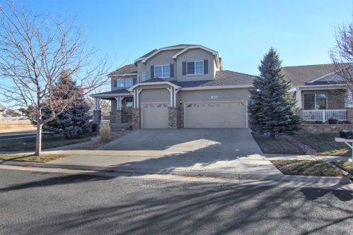 1402 Grand Baker St, Aurora CO  80018-6039 exterior