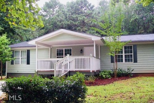 24 Rebel Rd, Newnan, GA 30263-5177