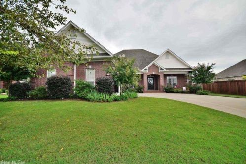 2855 Driftwood St, Conway, AR 72034-8514