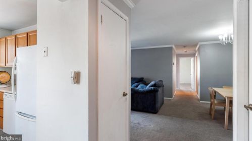 363 Silvia St, Trenton NJ 08628-3237 exterior