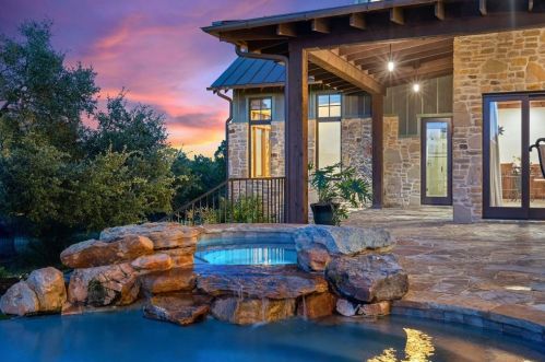 17837 Flagler Dr, Austin TX  78738-7630 exterior