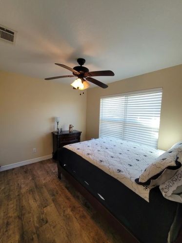 6114 Fox Ridge Dr, Angleton TX 77515-2512 exterior