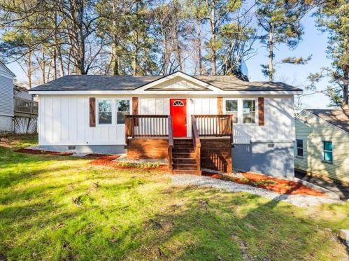 1311 Banberry Rd, Marietta, GA 30067-7703