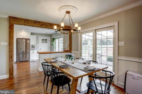 1220 Country Club Dr, Lancaster PA  17601-5208 exterior