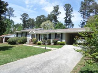 3019 Haverford Ln, Marietta, GA 30067-5535