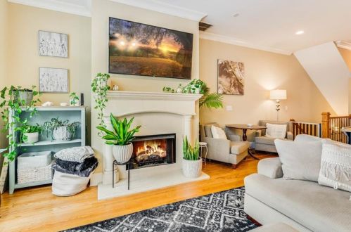 2158 Havenwood Trl, Atlanta GA  30319-4018 exterior