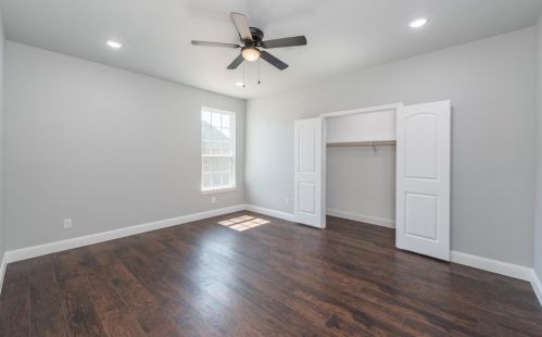 5565 Justine Pl, Fort Worth TX  76126-6353 exterior