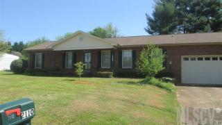 2110 Moss Farm Rd, Hickory, NC 28602-8312